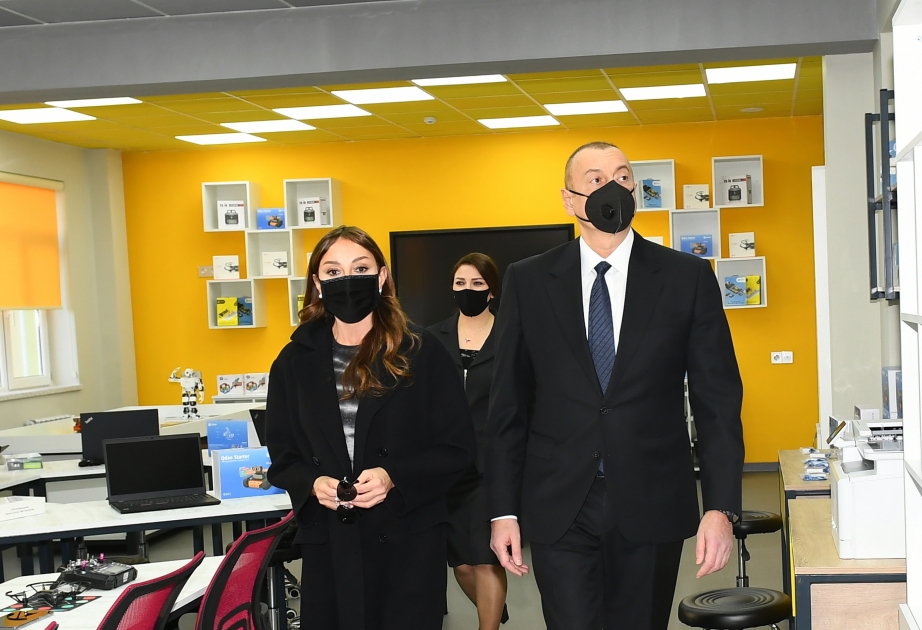 President Ilham Aliyev and first lady Mehriban Aliyeva viewed conditions created at school-lyceum No 3 in Khirdalan city VIDEO