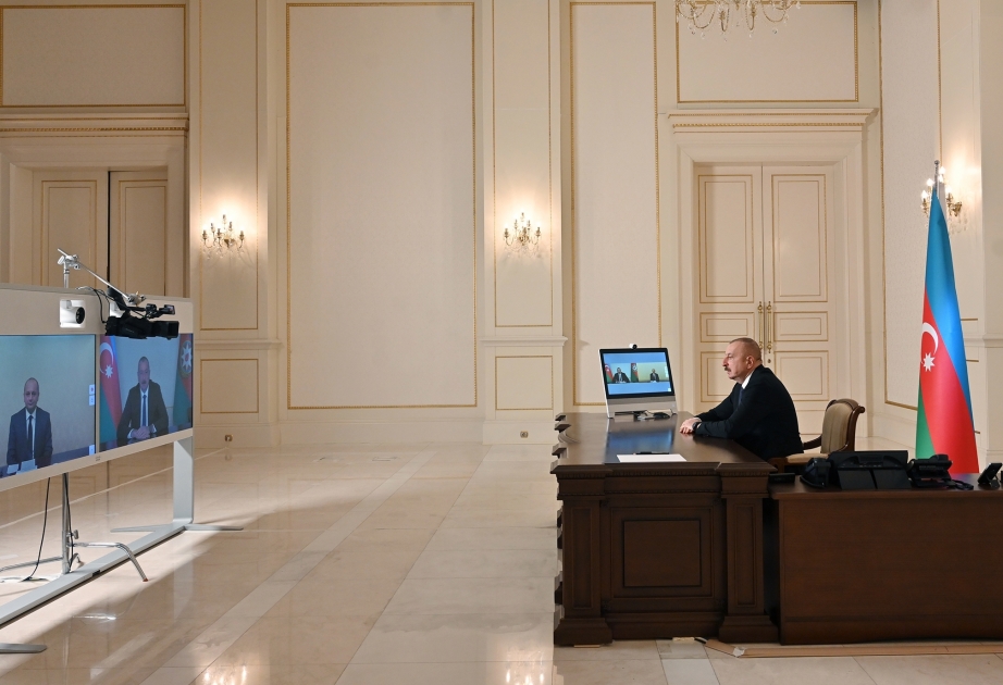 Ilham Aliyev, recibe a Vugar Suleymanov en un formato de video en relación con su nombramiento como presidente de la Junta de ANAMA