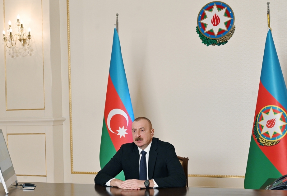 Presidente Ilham Aliyev se dirige a los ciudadanos azerbaiyanos