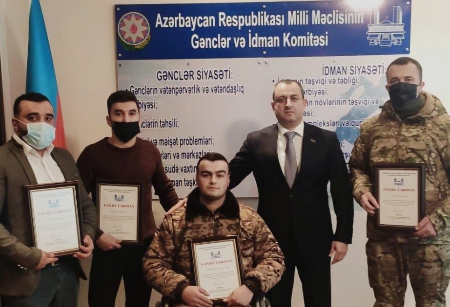 Milli Məclisin Gənclər və idman komitəsində Vətən müharibəsinin iştirakçıları ilə növbəti görüş keçirilib