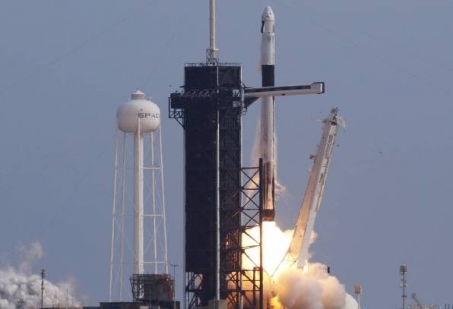 SpaceX lanza 60 satélites Starlink en un cohete usado que bate el récord