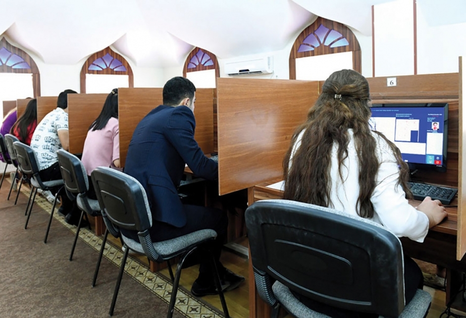 Naxçıvanda müəllimlərin işə qəbulu ilə bağlı müsabiqədə 136 nəfər keçid balını toplayıb