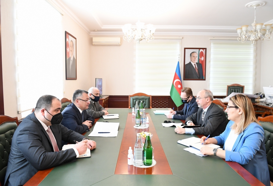 Une rencontre s’est tenue avec le représentant du HCR en Azerbaïdjan au Comité d’Etat chargé des déplacés internes et des réfugiés