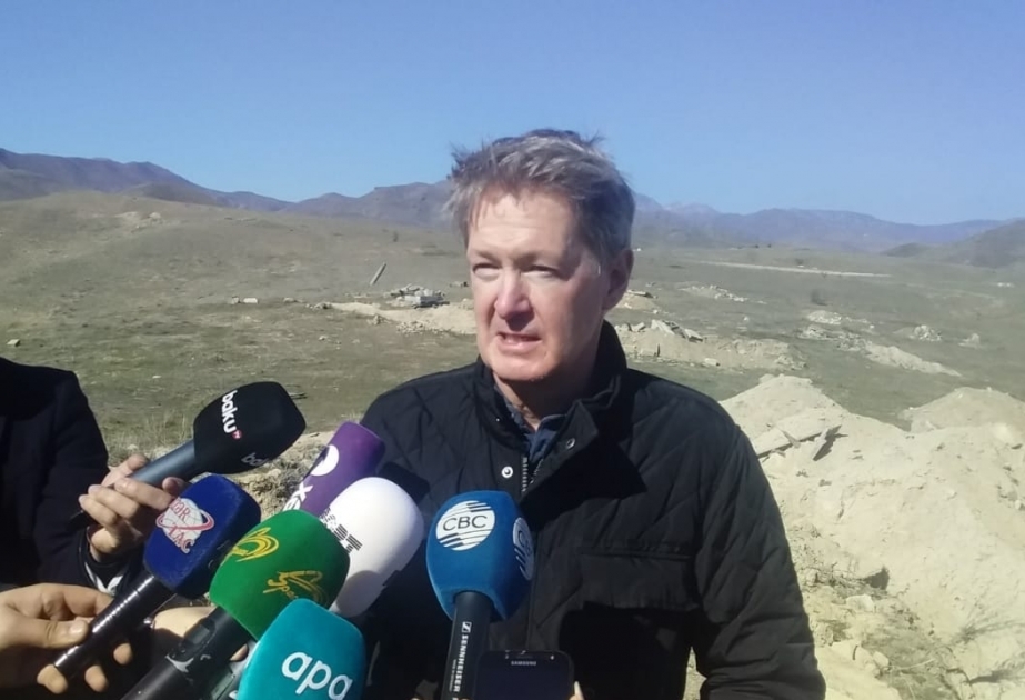 Embajador británico: “Informaremos a nuestro país de lo que hemos visto en los territorios liberados de la ocupación”