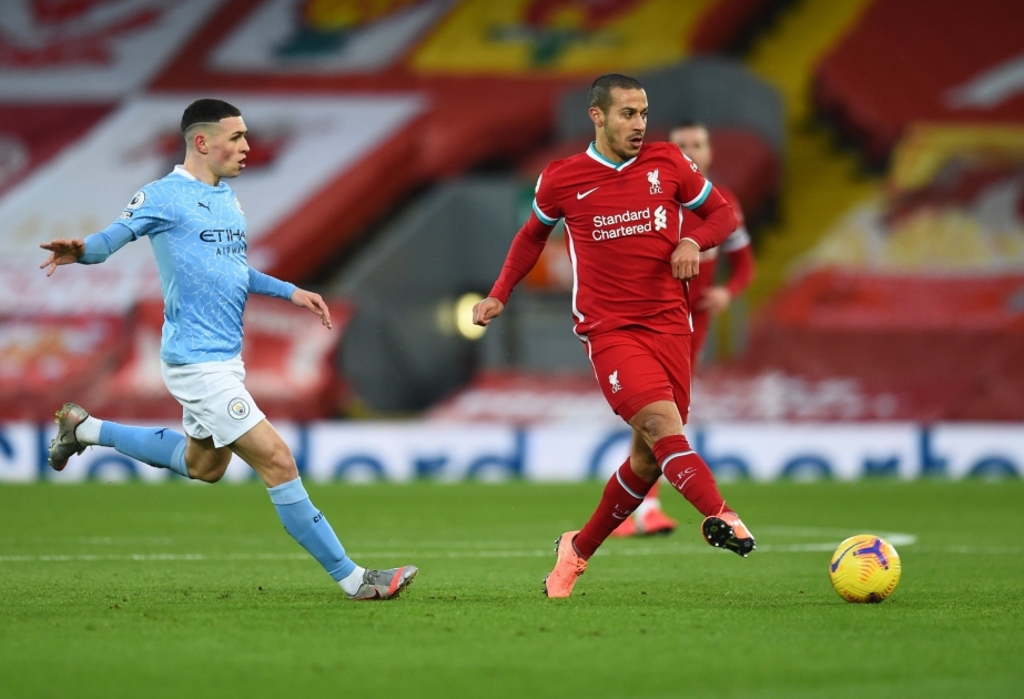 Manchester City beat Liverpool 4-1 at Anfield