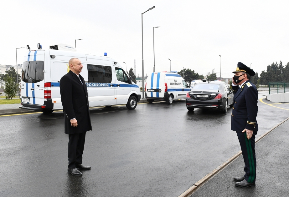 Präsident Ilham Aliyev besucht neues Verwaltungsgebäude der Generalstaatsanwaltschaft VIDEO