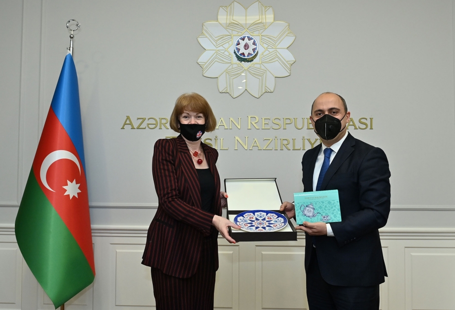 Təhsil naziri Böyük Britaniyanın Avropa Qonşuluğu və Amerika üzrə dövlət naziri ilə görüşüb