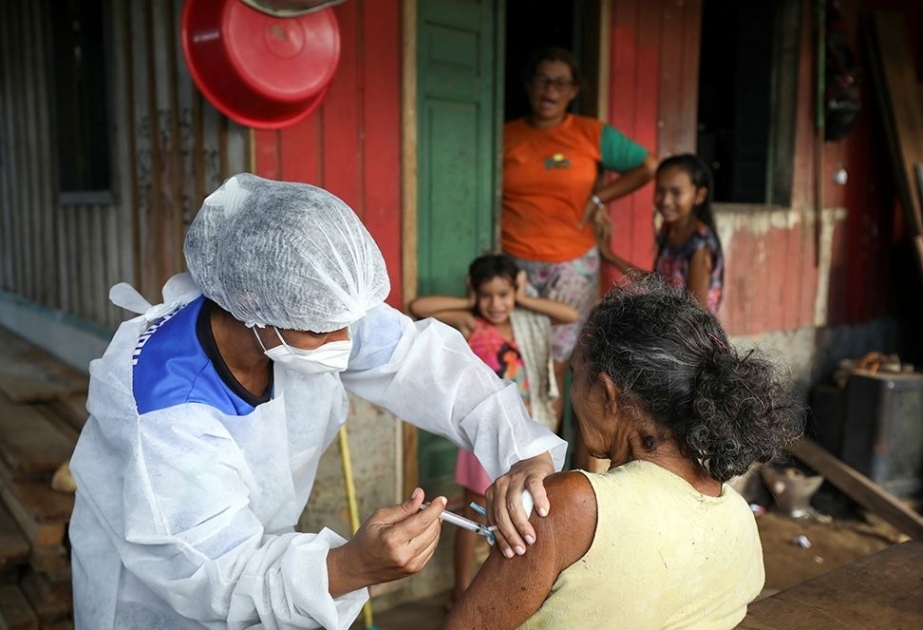 Braziliyalı sahibkarlar koronavirus əleyhinə vaksinlərin bütün ölkə üzrə paylanması məqsədilə bir araya gəlirlər