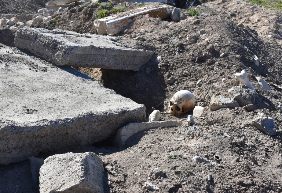 Un cimetière médiéval près de la ville de Djabraïl a été détruit – barbarie arménienne