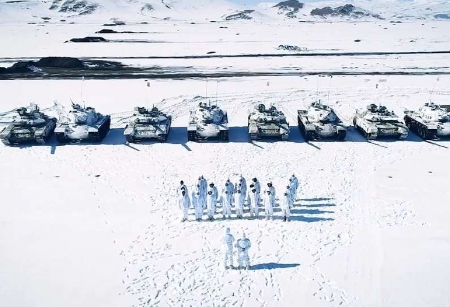Türkisches Verteidigungsministerium veröffentlicht neue Videoaufnahmen aus gemeinsamen Übungen "Winterübung-2021" VIDEO