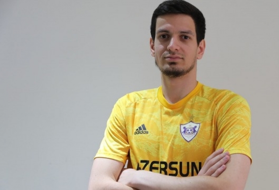 Azərbaycan futbolçusu Emil Balayev karyerasını İspaniyada davam etdirə bilər
