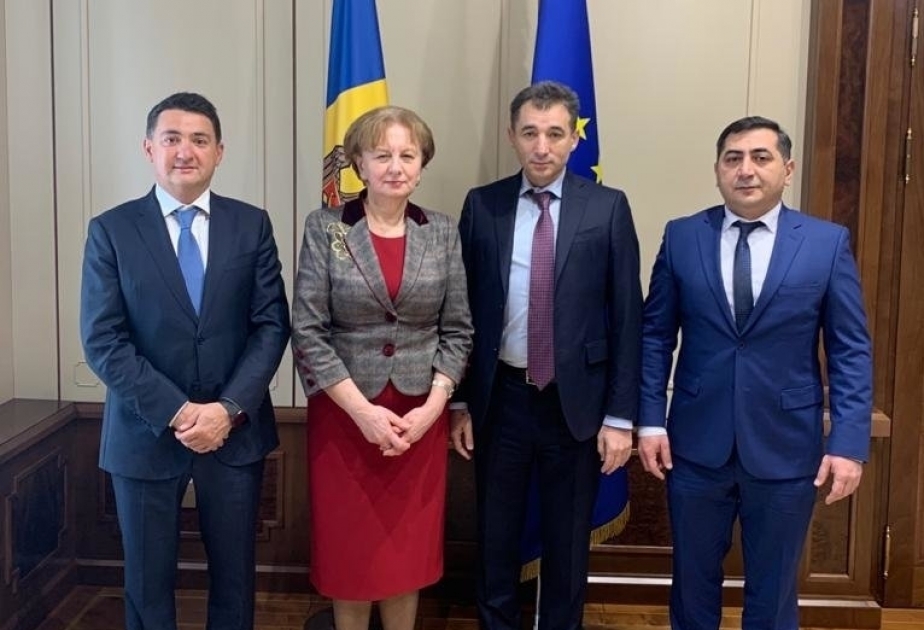 Azerbaiyán y Moldavia discuten la cooperación interparlamentaria