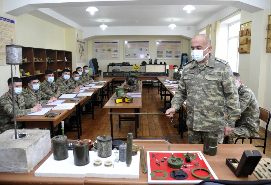 Представители медиа побывали в Азербайджанском высшем военном училище имени Гейдара Алиева