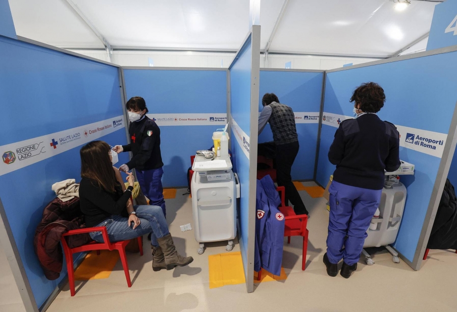 Dünyanın hər 50 sakinindən biri koronavirusa qarşı peyvənd olunub