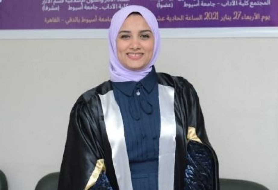 "سجاد أذربيجان" في رسالة دكتوراه بجامعة أسيوط