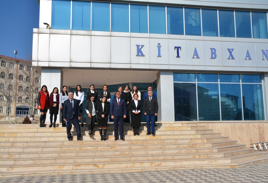 Naxçıvan Dövlət Universitetində yeni dərs vəsaitinin təqdimatı olub