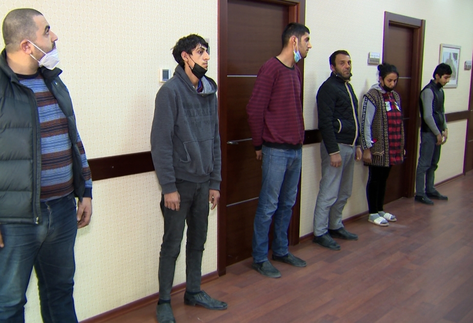 Suraxanı rayonunda 30-dan çox evdən oğurluq edən dəstə üzvləri saxlanılıblar VİDEO