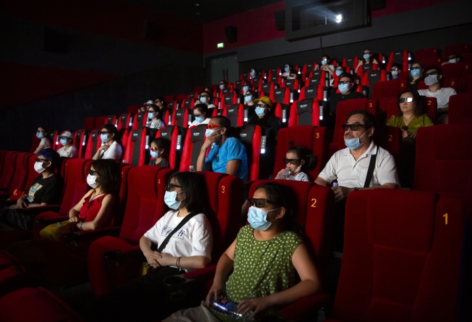 Çində kinoteatrların kassa yığımında yeni rekord qeydə alınıb