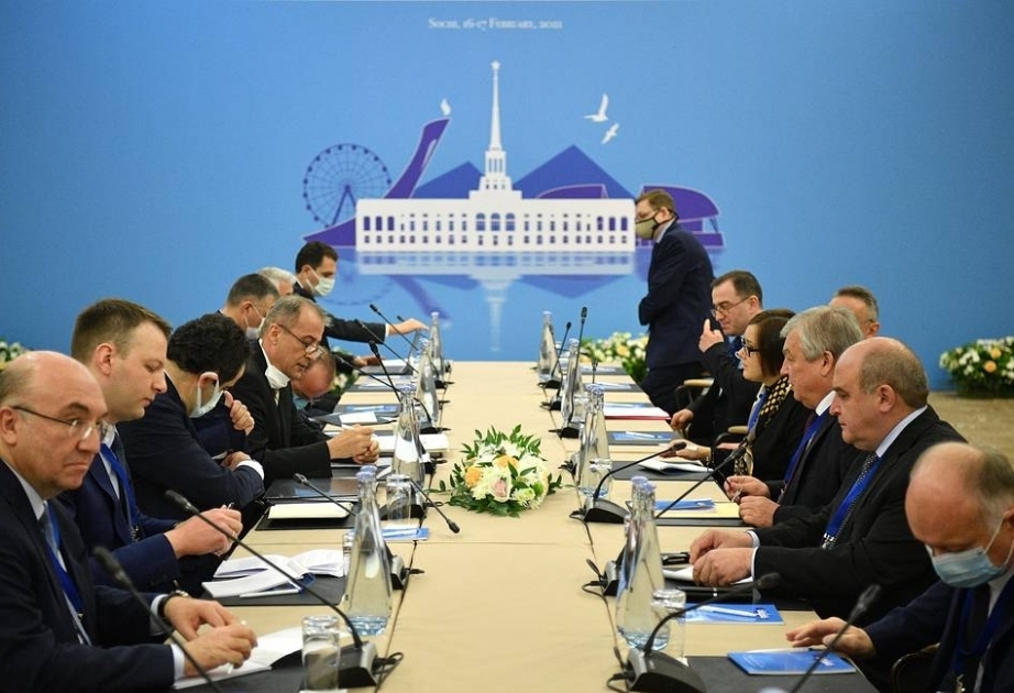 Des délégations russe et turque discutent de la question de Syrie à Sotchi