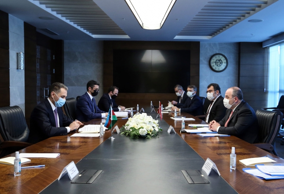 Turkey, Azerbaijan talk space, rail cooperation