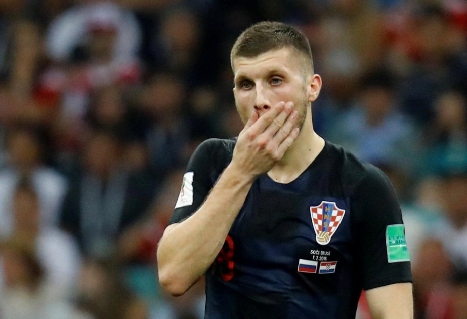 Xorvatiyalı futbolçu doğma kəndinin bütün sakinlərinin borclarını ödəyib