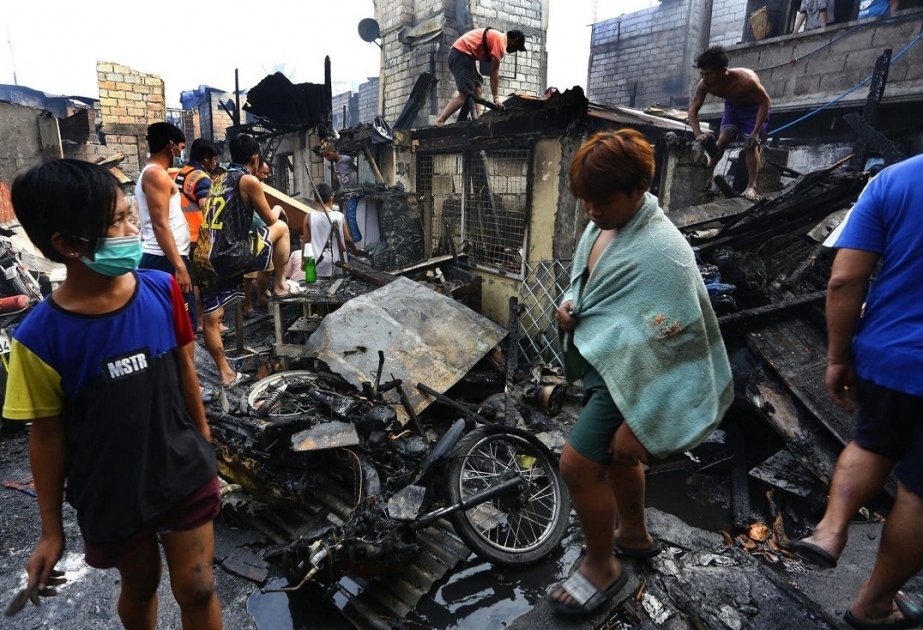Filippin paytaxtında baş vermiş yanğın nəticəsində beş nəfər həlak olub