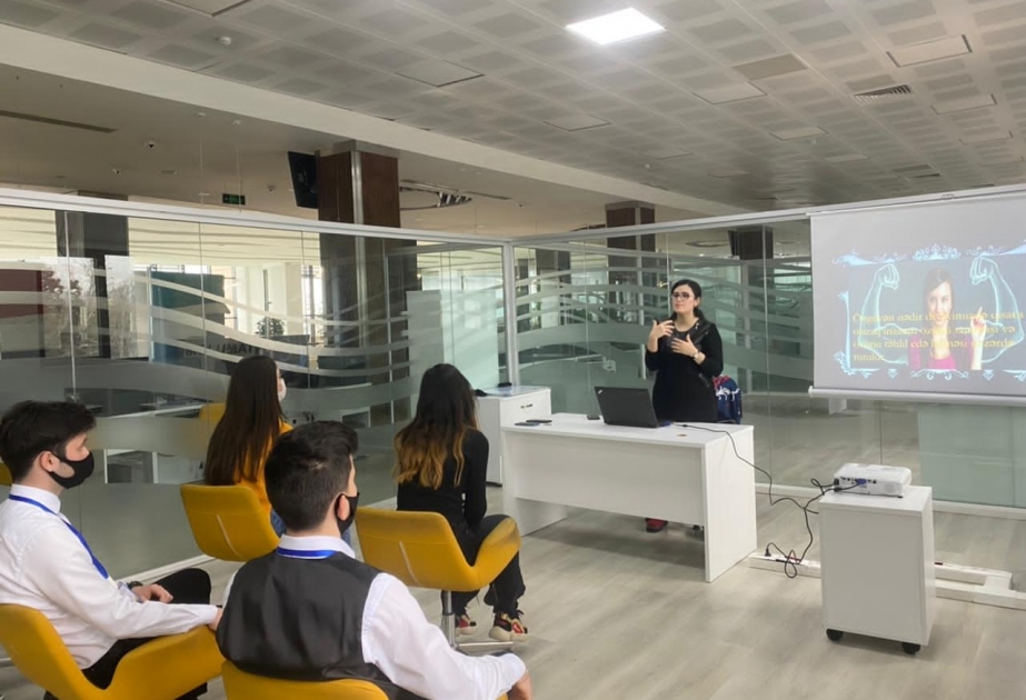 Mingəçevir Dövlət Universitetinin əməkdaşı “ASAN xidmət” mərkəzində seminar keçirib