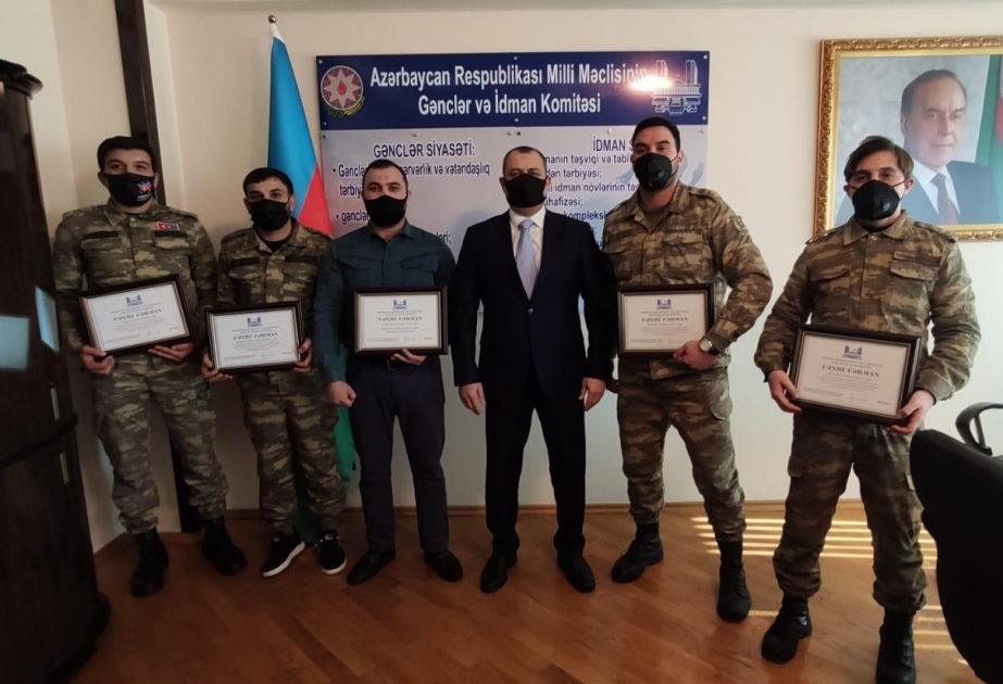 Milli Məclis sədrinin müavini bir qrup Vətən müharibəsi iştirakçısı ilə görüşüb