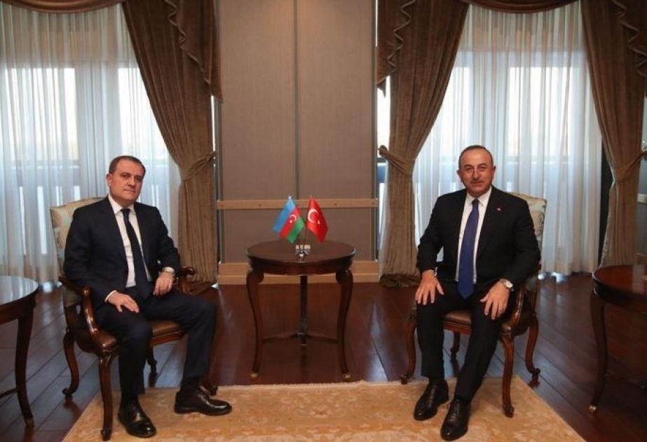 لقاء بين وزيري خارجية أذربيجان وتركيا في أنقرة