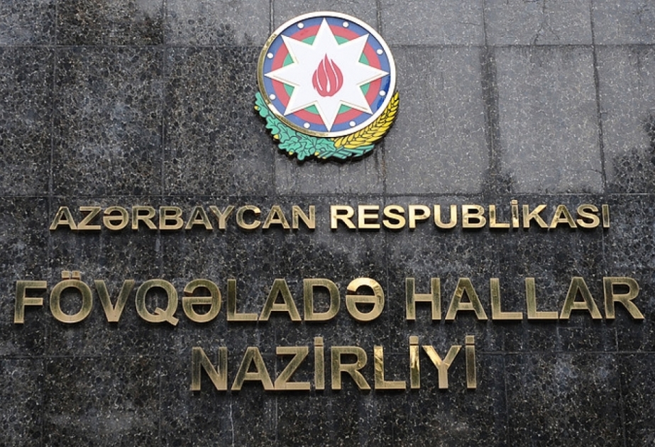 Gülçin Mehdiyeva: Məcburi köçkünlərin yaşadığı binada yanğının söndürülməsi işləri davam etdirilir