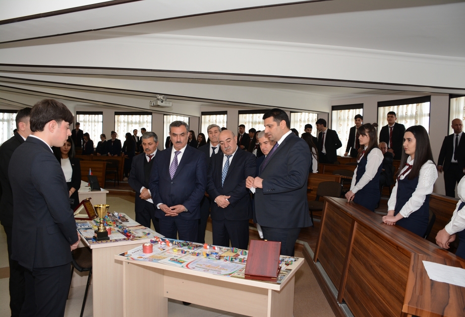 Naxçıvan Dövlət Universitetinin çempion tələbələri mükafatlandırılıb