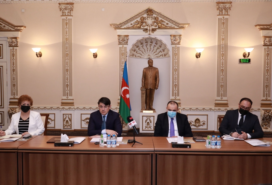 Xarici jurnalistlər Diasporla İş üzrə Dövlət Komitəsində olub