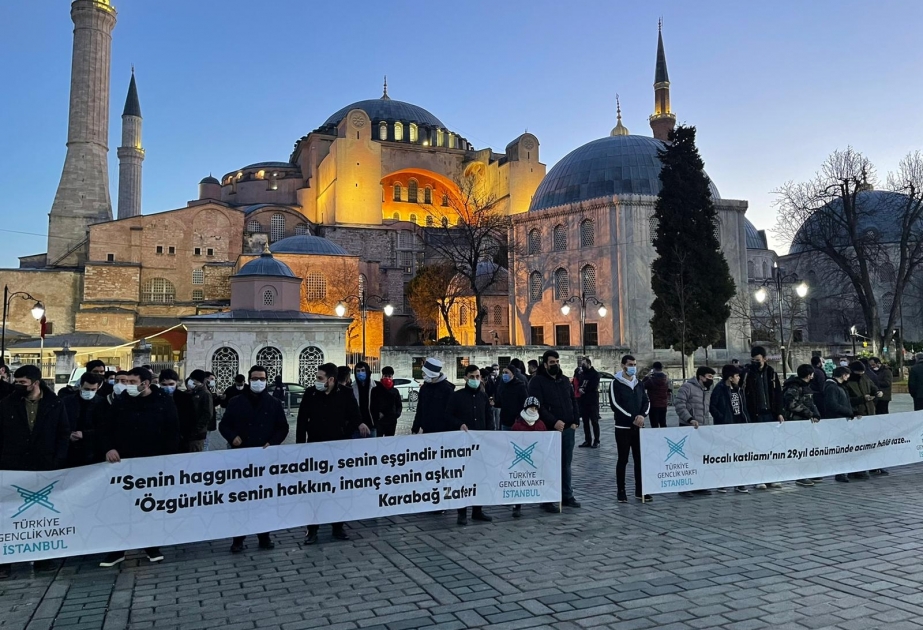 Türkiyəli gənclər “Xocalıya ədalət!” tələb edirlər
