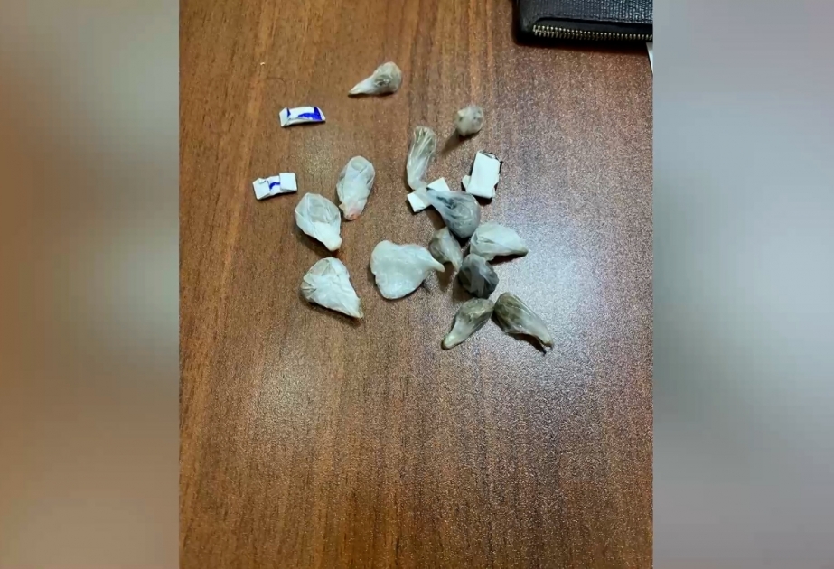 Səbail rayonunda narkotik vasitələrin satışı ilə məşğul olan dəstənin daha bir üzvü saxlanılıb