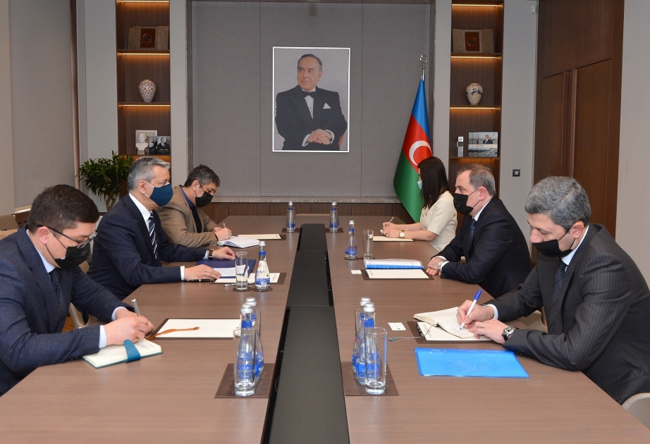 Azerbaijan`s FM meets Uzbek ambassador