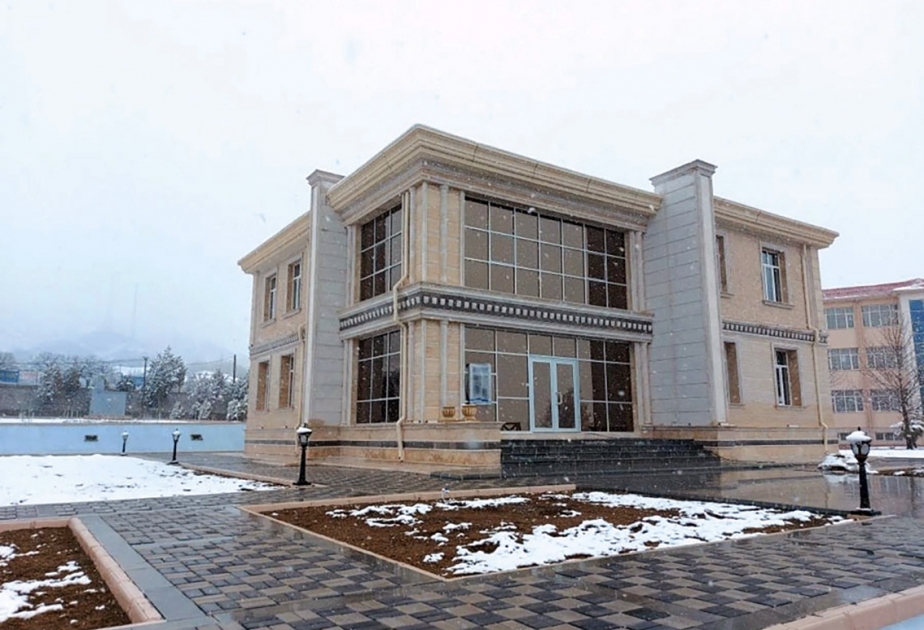 Şahbuzda Naxçıvanbankın yeni filialı üçün binanın tikintisi başa çatmaq üzrədir