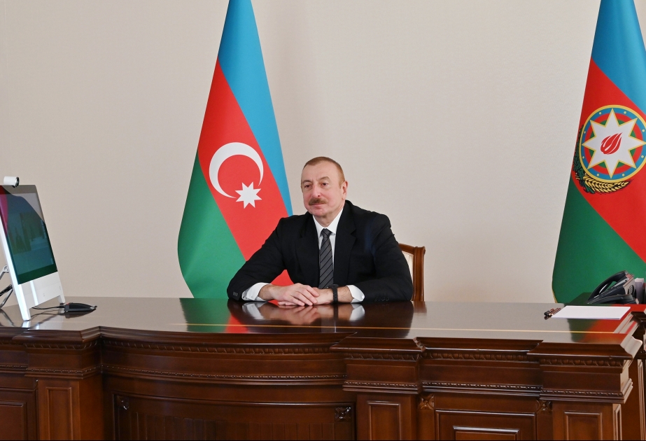 Le président Ilham Aliyev s'entretient avec la délégation menée par le président du Comité des chefs d'état-major interarmées du Pakistan VIDEO