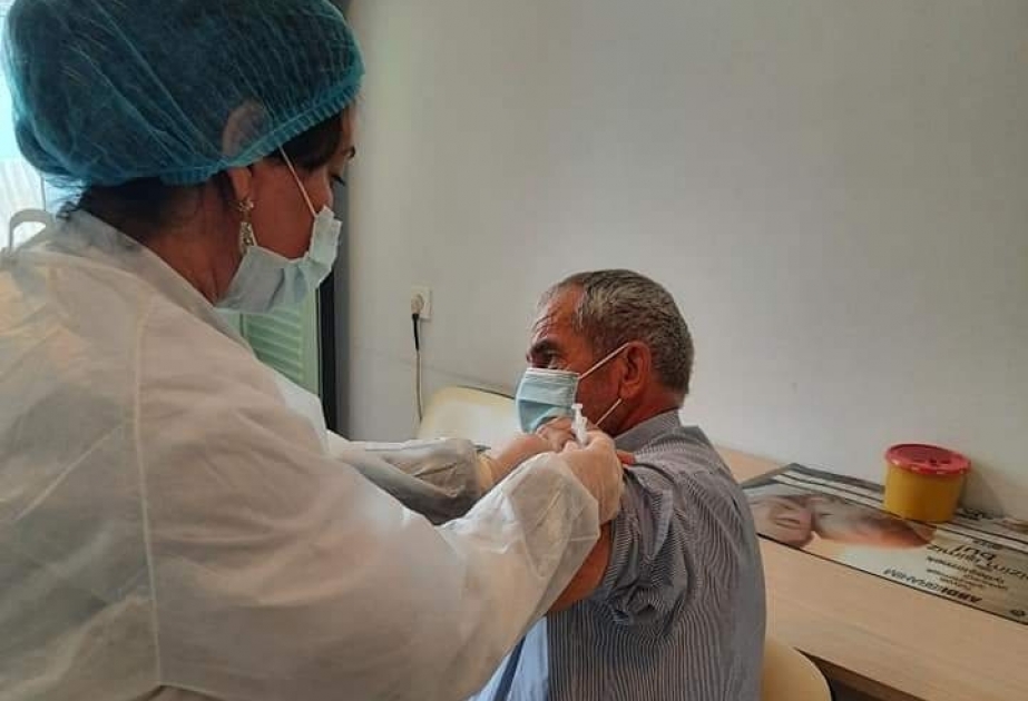 Göyçayda koronavirus pandemiyasına qarşı əhalinin vaksinasiyası davam etdirilir