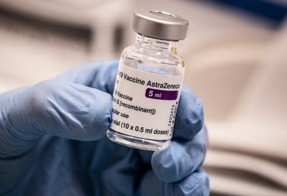 Шведские органы здравоохранения разрешили ставить вакцину компании AstraZeneca пожилым людям