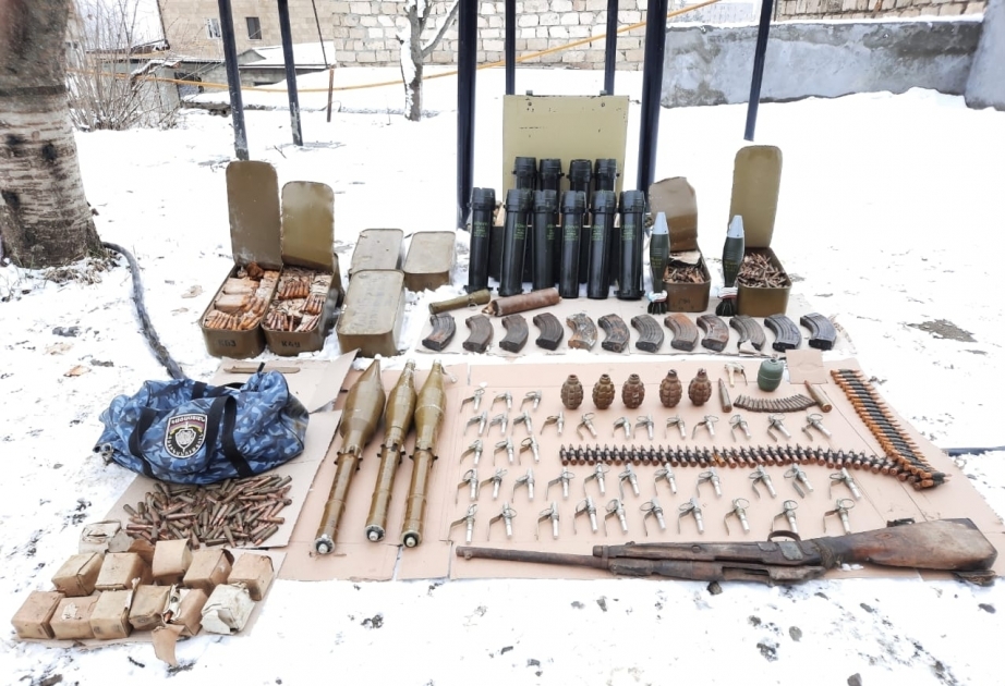 В Шуше обнаружены оставленные армянской армией при бегстве боеприпасы