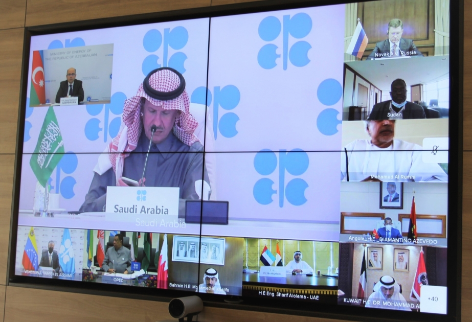 Azerbaiyán ha acordado reducir aún más la producción de petróleo