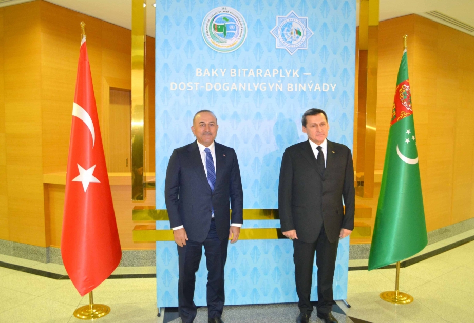Canciller turco anuncia una reunión trilateral entre Azerbaiyán, Turquía y Turkmenistán