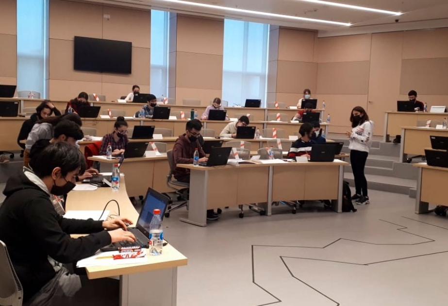 Respublika fənn olimpiadasının informatika üzrə yarımfinal turu keçirilir