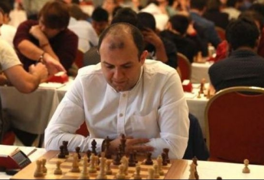 Rauf Məmmədov Fransada keçirilən şahmat turnirinin qalibi olub