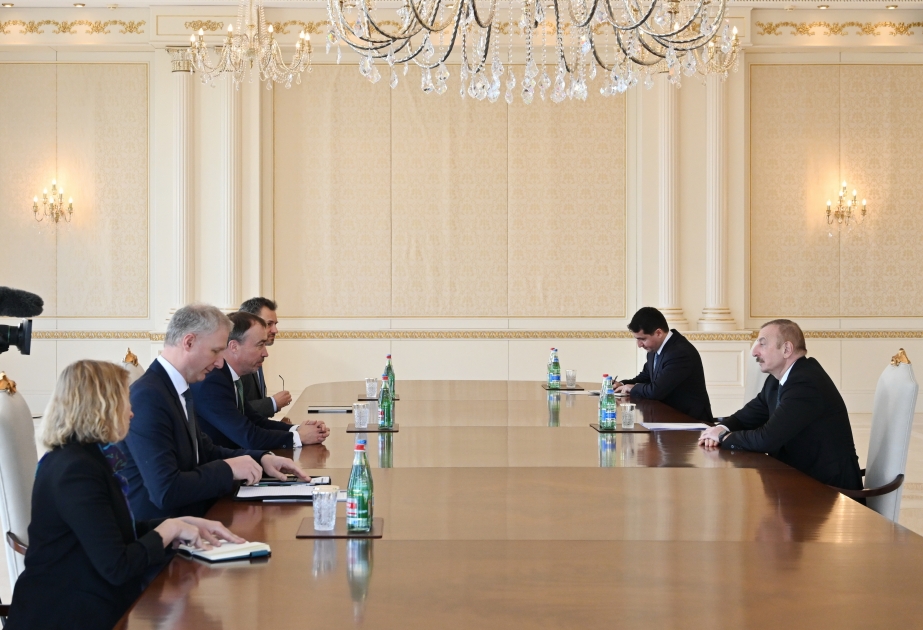 Президент Ильхам Алиев принял специального представителя Европейского Союза по Южному Кавказу ВИДЕО