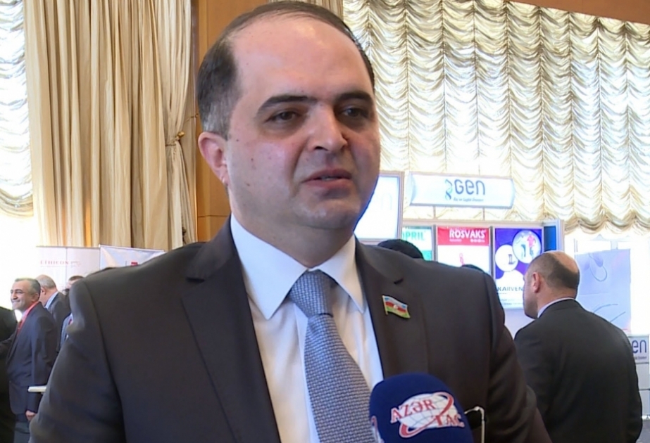 Rəşad Mahmudov: Peyvənd COVID-19 xəstəliyinin ağır formada keçməsinin qarşısını alır