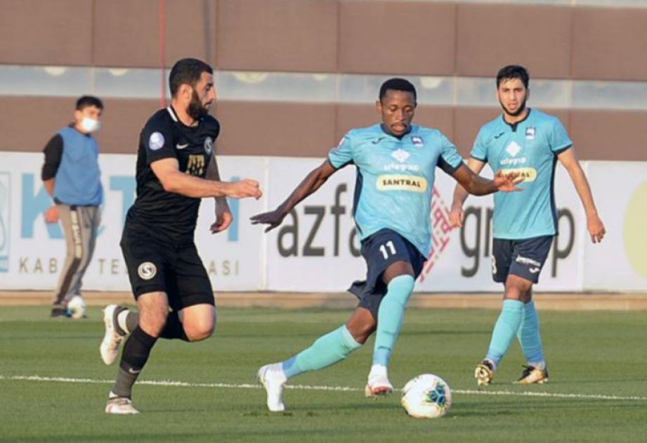 “Zirə”nin futbolçusu Klesio futbol, Zirə Bauk zədələnib