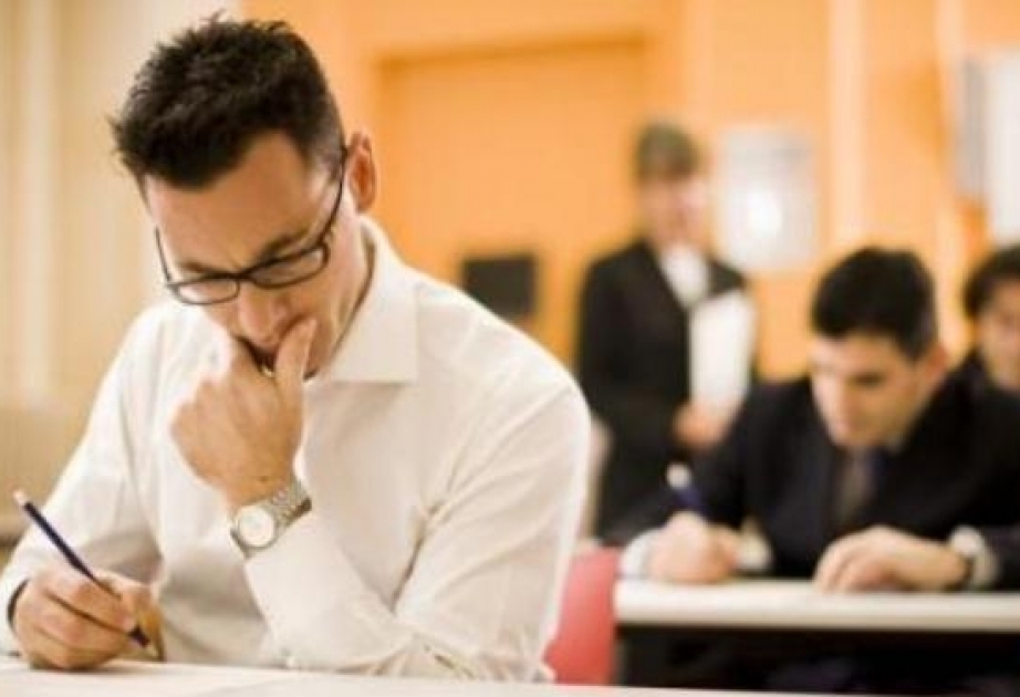 Dövlət qulluğunda inzibati icraçı vəzifələr üzrə test imtahanında iştirak üçün qeydiyyat elan edilib