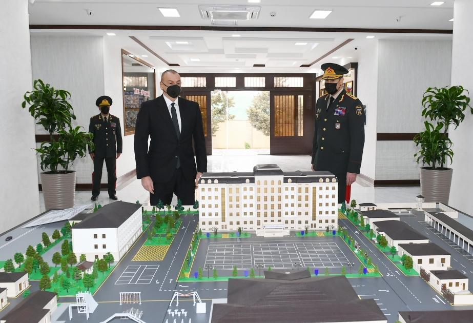 Le président Ilham Aliyev participe à l’inauguration d’un site militaire des Troupes internes VIDEO