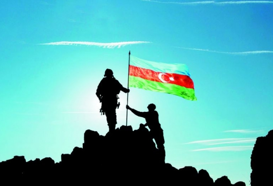 Məktəb direktoru: Əminəm ki, hər bir azərbaycanlı quruculuq işlərinə öz töhfəsini verəcək